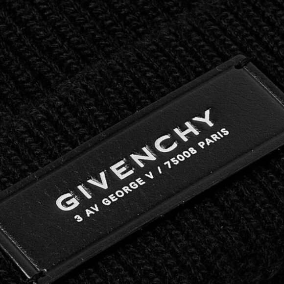 Givenchy Italy Wool/Cashmere Leather Patch Beanie Hat in Black Unisex - Picture 2 of 4